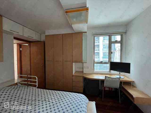 Wan Chai - Phoenix Court 18