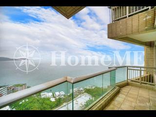 Pok Fu Lam - Villas Sorrento 02