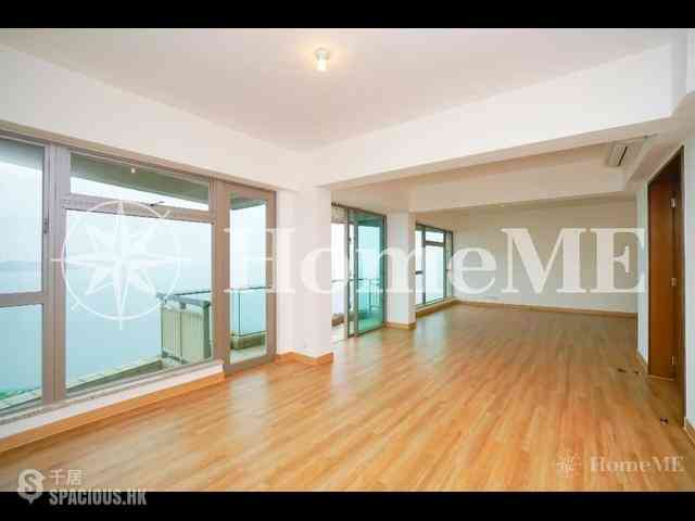 Pok Fu Lam - Villas Sorrento 09