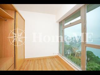 Pok Fu Lam - Villas Sorrento 03