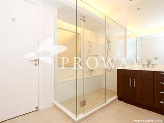 Mid Levels Central - Kam Yuen Mansion 06