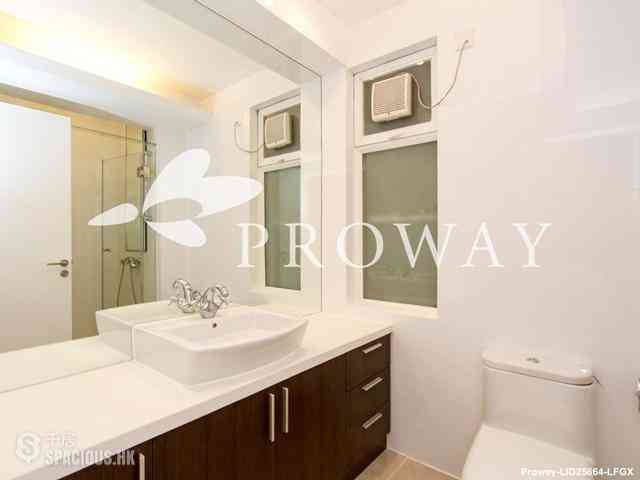 Mid Levels Central - Kam Yuen Mansion 12