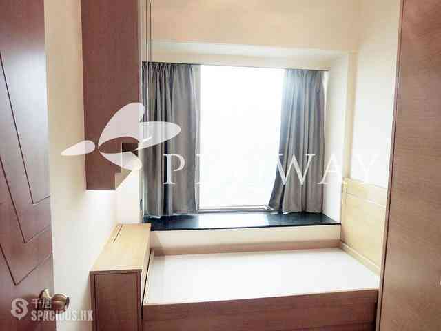 West Kowloon - Sorrento 05
