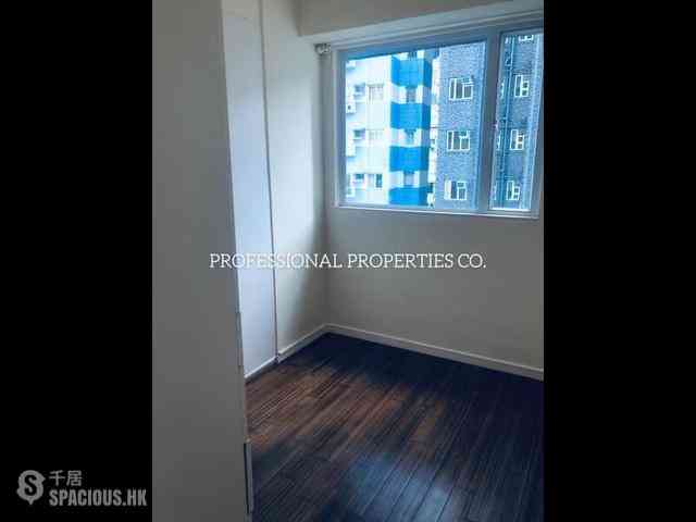 Mid Levels West - Chong Yuen 10