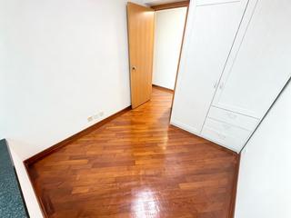 Mid Levels West - 80 Robinson Road 06