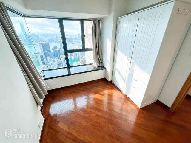 Mid Levels West - 80 Robinson Road 02