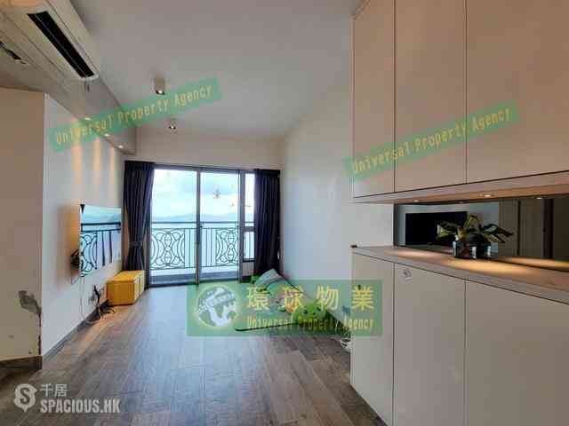 Kennedy Town - The Merton Tower 1 01