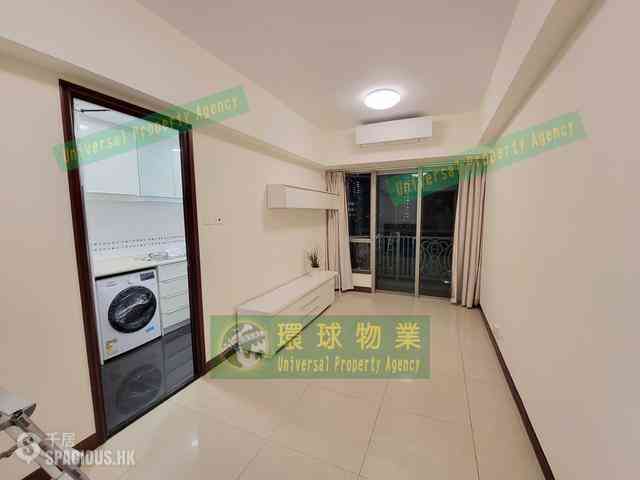 Kennedy Town - The Merton Tower 3 03