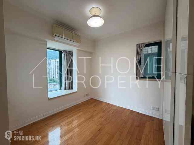 Kennedy Town - University Heights 05