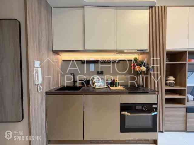 Sheung Wan - 165, Hollywood Road 06