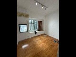 Mid Levels Central - Robinson Place Block 1 04