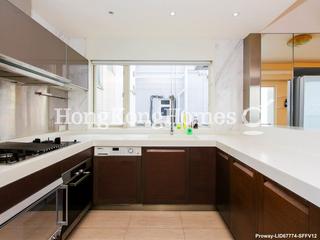 Soho - Centrestage 11