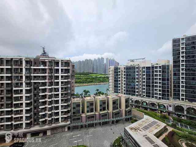Tseung Kwan O - The Papillons Block 3 01