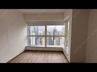 Soho - Centrestage 05