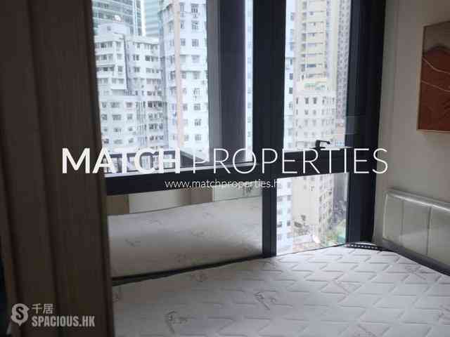 Sai Ying Pun - The Queens 06