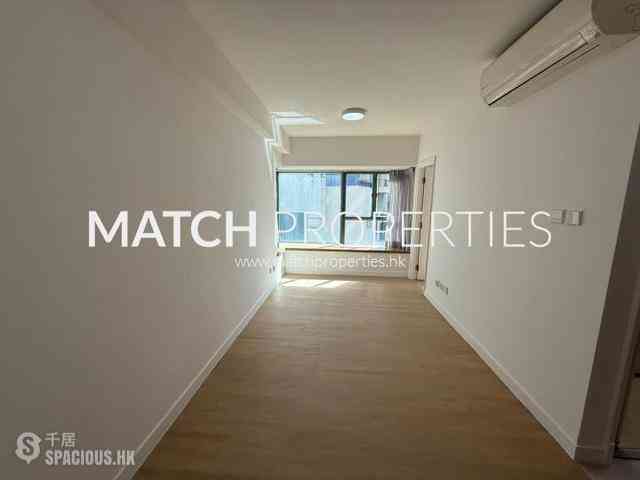 Sheung Wan - Queen's Terrace 01