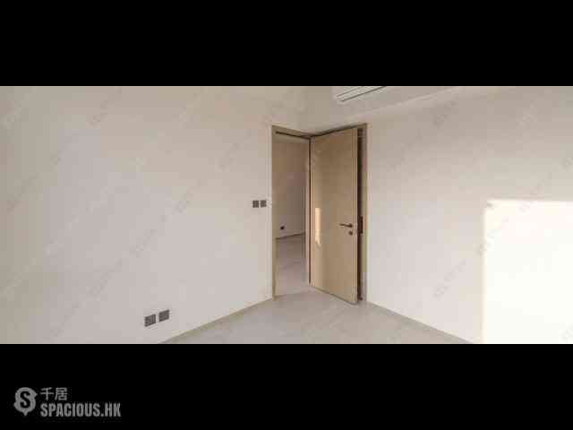 Chai Wan - The Headland Residences Phase 1 Tower 2 02