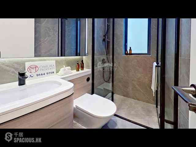 Sheung Wan - 165, Hollywood Road 11