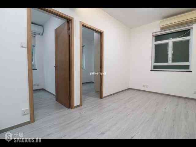 Wan Chai - Kelly House 09