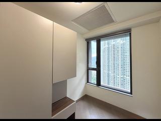 Lohas Park - Lohas Park Phase 4B Wings At Sea Ii Block 3B 03