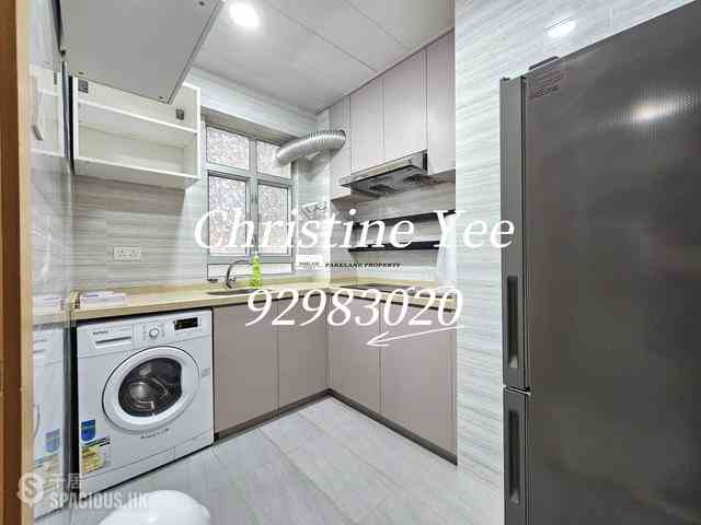 Wan Chai - Wing Cheong Building 03