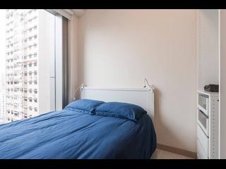 Sai Ying Pun - King's Hill 07
