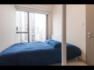 Sai Ying Pun - King's Hill 06