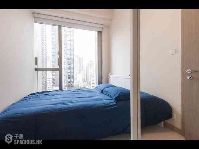 Sai Ying Pun - King's Hill 06