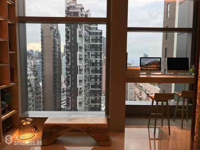 Sai Ying Pun - King's Hill 03