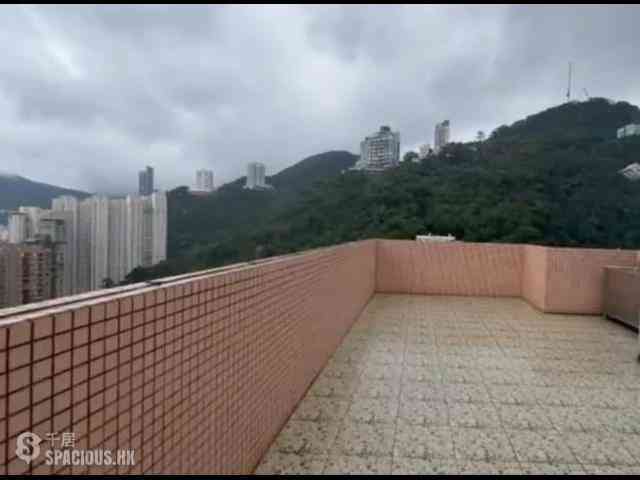 Wan Chai - Royal Court 11
