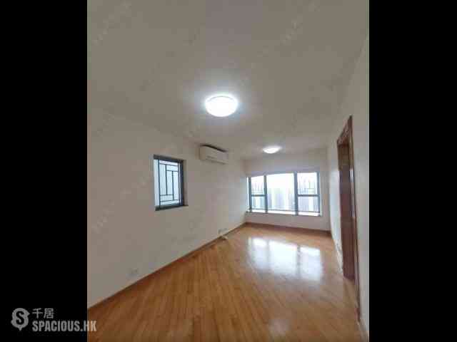 Tseung Kwan O - Park Central Phase 2 Block 12 02