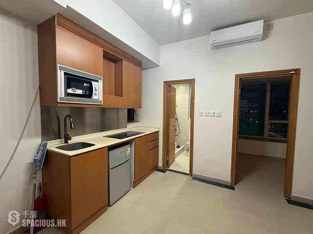 Prince Edward - Bijou Apartments 05