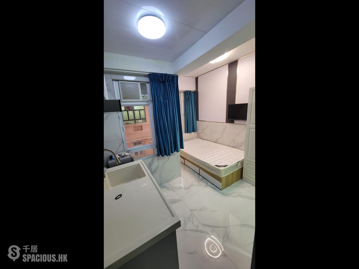 Tsim Sha Tsui - Ocean View Court 01
