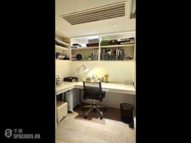 Pok Fu Lam - Villa Cecil 23
