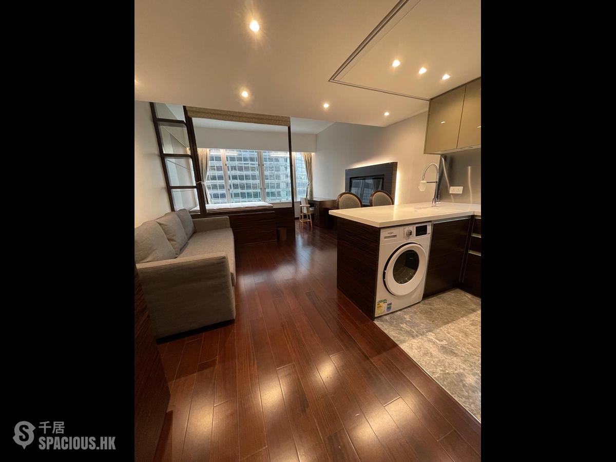 Wan Chai - Convention Plaza Apartments 01