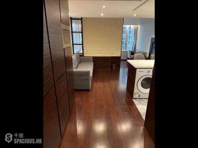 Wan Chai - Convention Plaza Apartments 07