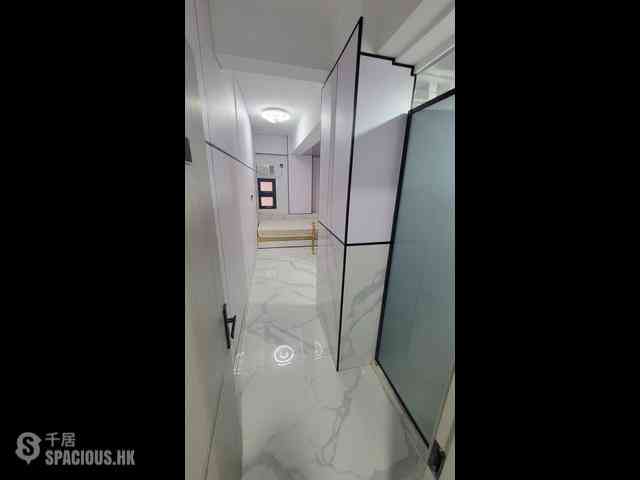 Tsim Sha Tsui - Ocean View Court 01