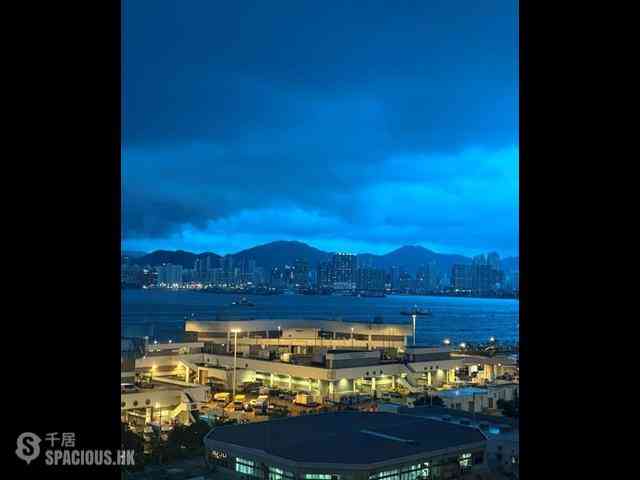 Shek Tong Tsui - Upton 01