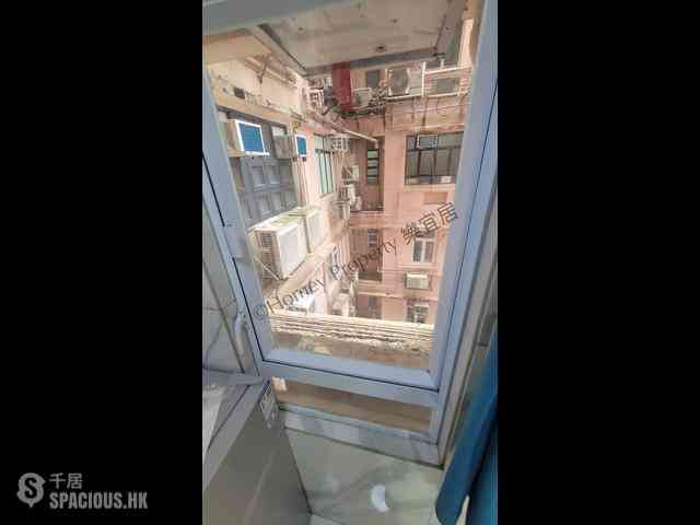Tsim Sha Tsui - Ocean View Court 09