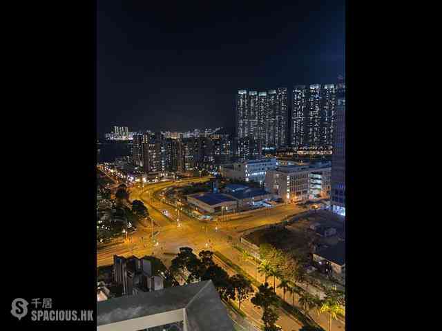 Tseung Kwan O - The Wings IIIA 01