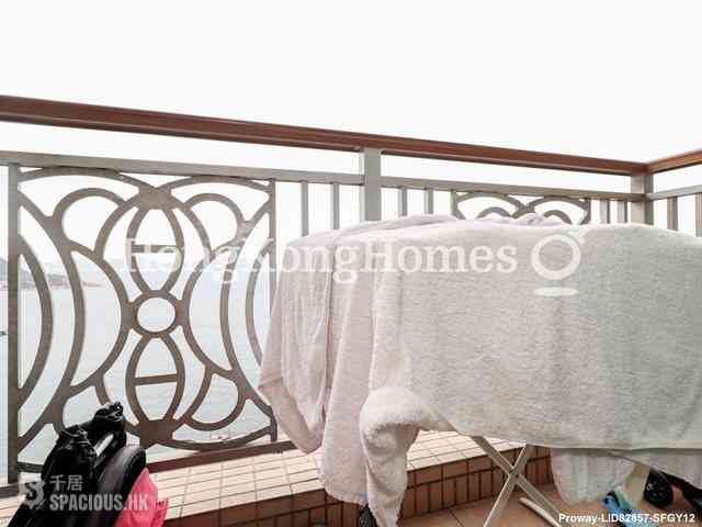 Kennedy Town - The Merton 03