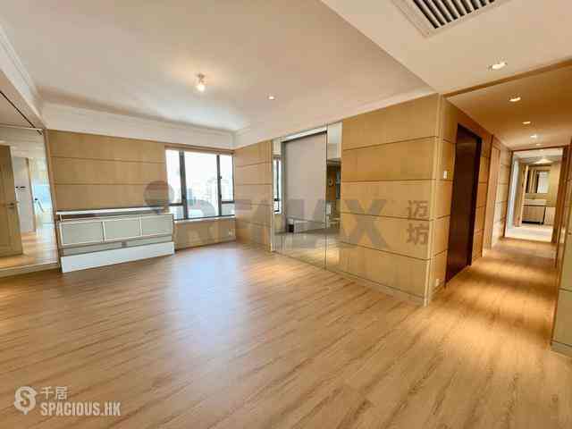 Mid Levels Central - Garden Terrace 03