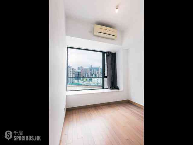 Wan Chai - The Oakhill 06