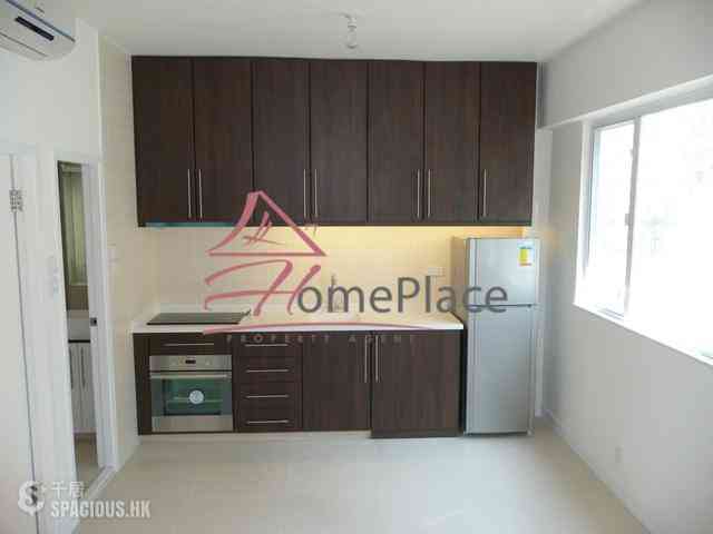 Poho - 45-47, Sai Street 03