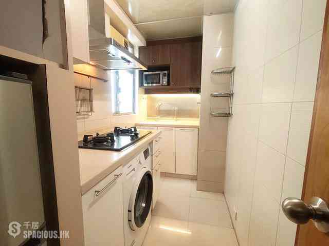 Wan Chai - Phoenix Court 03