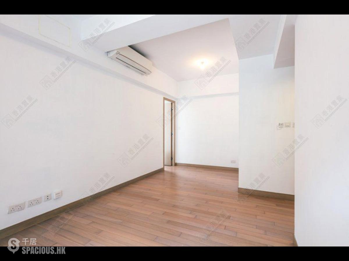 Wan Chai - The Oakhill 01