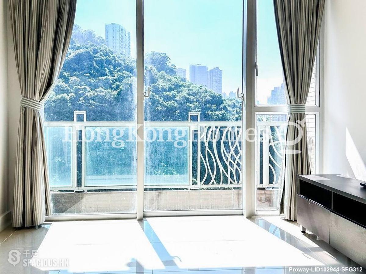 鲗鱼涌 - Casa 880 01