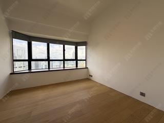Mid Levels East - Bowen Place 07