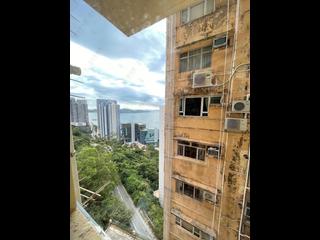 Pok Fu Lam - Baguio Villa Block 27 06