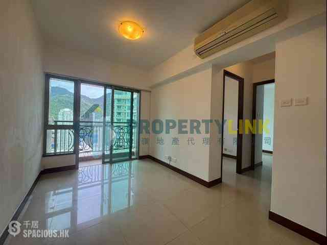 Kennedy Town - The Merton 01